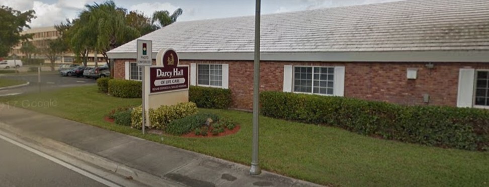 Suing Darcy Hall of West Palm Beach for Nursing Home Abuse