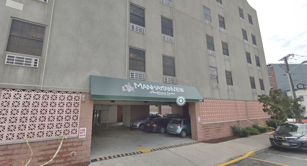 Lawsuits and Deficiencies at Manhattanview Healthcare Center